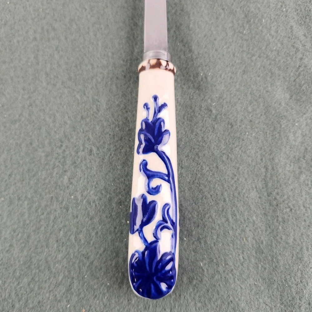Temptations Old World Stainless Steel Salad‎ Serving Fork Floral Lace Blue
